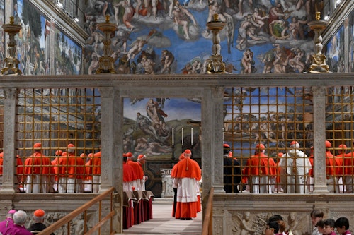 Algunas imágenes que dejó el inicio del cónclave con los cardenales